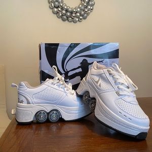 MLyzhe Four-Wheeled Roller Sneakers